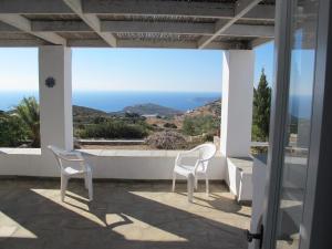 Le Grand Bleu Villa Sifnos Greece