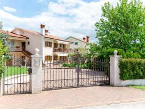 Apartment Valica PRC653