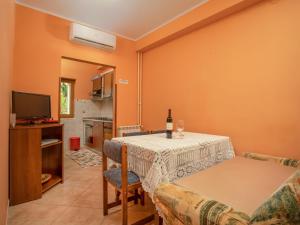 Apartment Jukić-3 by Interhome 