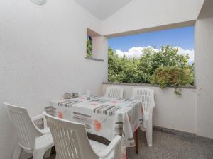 Apartment Jukić-4 by Interhome