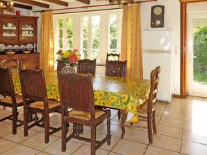 Maisons de vacances Holiday Home La Ferme - LOY112 by Interhome : photos des chambres