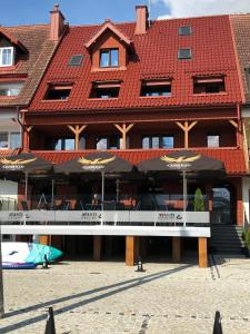 Avanti Resort Mikołajki w centrum przy jeziorze i promenadzie śniadanie i obiad lub obiadokolacja w cenie