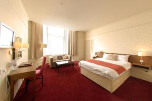 Executive Double Room room in The Crown Hotel