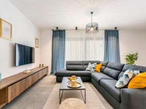 Holiday Home Villa Isabela by Interhome