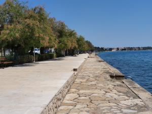Rustic House Diklo 20m from the sea