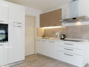 Apartment Jurkovic - NJI100 by Interhome