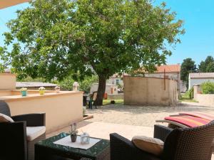 Holiday Home Francic by Interhome