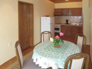 Apartment Katić-2 by Interhome 
