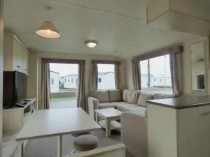 Caravan at Southview Leisure Park - Thorpe Saint Peter