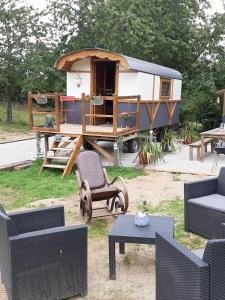 Campings LA ROULOTTE DE GERMAINE : photos des chambres