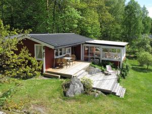 Holiday Home Munkhalla Morgonsolen - B