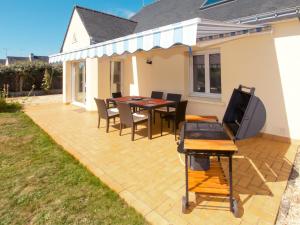 Maisons de vacances Holiday Home Les Embruns - RHU100 by Interhome : photos des chambres