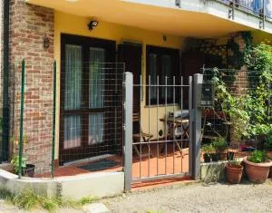 LA CASA DEI NONNI - Madonna della Scala