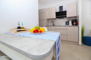 Apartments Monica 100 meters to beach near Split Trogir