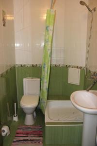 Triple Room with Private Bathroom room in Greenland Hotel