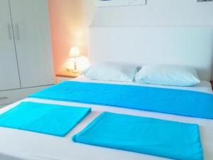 Breezy Holiday Home in Paros at Beach Paros Greece