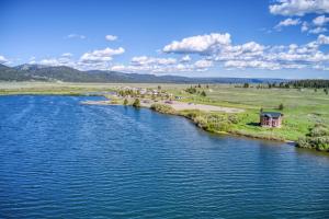 Henrys Lake Goose Bay by KABINO On Henrys Lake almost 3 Acres Satellite Wifi