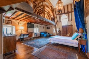 B&B / Chambres d'hotes Chateau De Denonville : photos des chambres