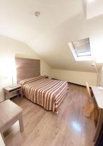 Double or Twin Room - Attic room in Hotel Centro Los Braseros