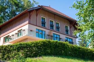 Hotels Le Manoir Au Lac : photos des chambres