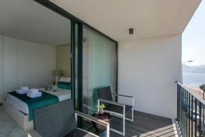 LovelyStay - Luxury 2BR Duplex Apartment in Foz Porto