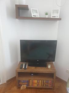 Studio Yellow - Piata Victoriei