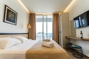 Mari Hotel & Maisonettes - 托隆