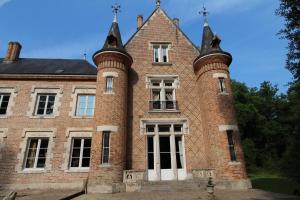 Hotels Hostellerie Du Chateau Les Muids : photos des chambres