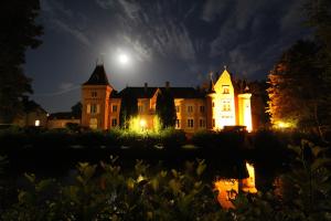 Hotels Hostellerie Du Chateau Les Muids : photos des chambres