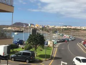 Vacacional playa Las Galletas - Las Galletas