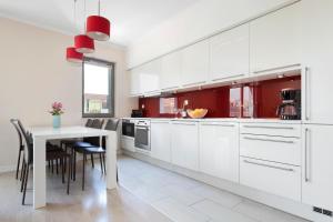 Two-Bedroom Apartment room in Elite Apartments Waterlane Swimming Pool&aSpa