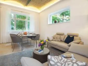 Ferienhaus Kleines Palais - 黑灵斯多夫