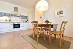 Villa Waldschloss Wohnung 02