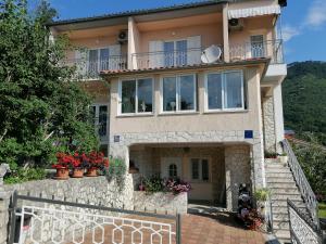 Apartments Tonka Franković 