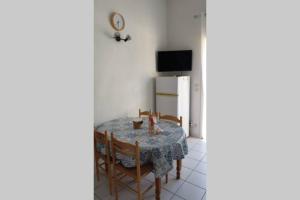 Appartements Charmant pavillon proche plage - Piscine & parking : photos des chambres