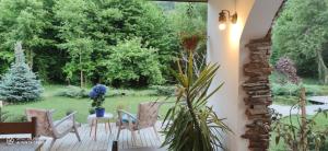 КЪЩА ЗА ГОСТИ ДИВИЯТ БОЖУР