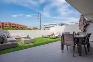 Surfer's Beach Apartment - 拉特吉塔