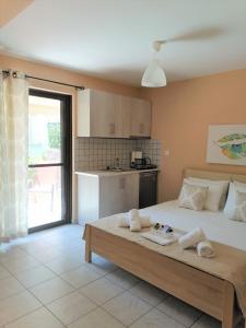 Ninis House 1 Nydri - 100m from beach NYDRI TOWN CENTER