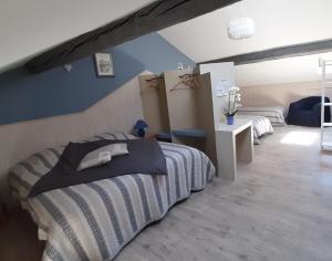 Maisons d'hotes Les chambres du Presbytere du Val : photos des chambres