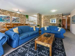Bay Parklands 28 pool tennis court and stunning views