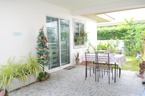 Modern room at Sabai Sabai Homestay Ayutthaya