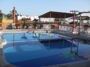 Hotel y Bungalows Monteverde