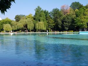 The Old House guest rooms and apartament