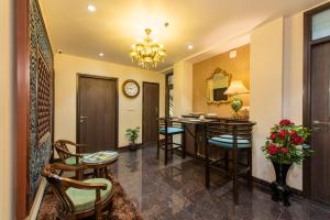 House of Backpackers