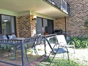 Bay Parklands, 22, 2 Gowrie Avenue - pool, tennis court, spa, child friendly