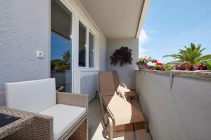 Apartment Stella old town Trogir, with balcony