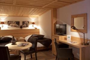 Hotels Hotel Les Melezes : photos des chambres