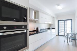 Rocha Prime Residence 50m from beach with Garage