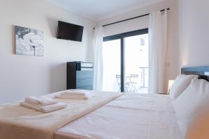 Rocha Prime Residence 50m from beach with Garage