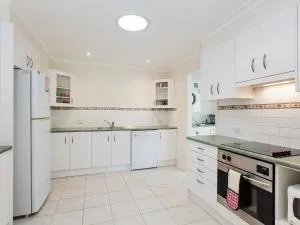 Happy Tails pet friendly air conditioned - 萨拉曼德湾